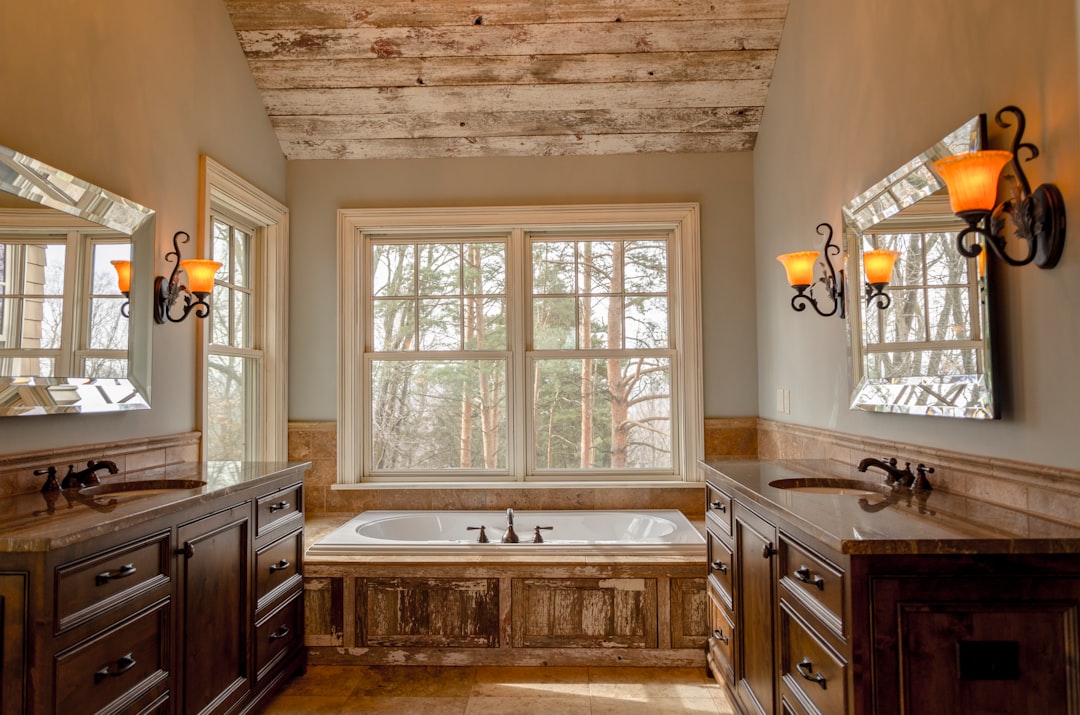 Top Home Decor Trends to Try This Year for a Modern, Cozy Look